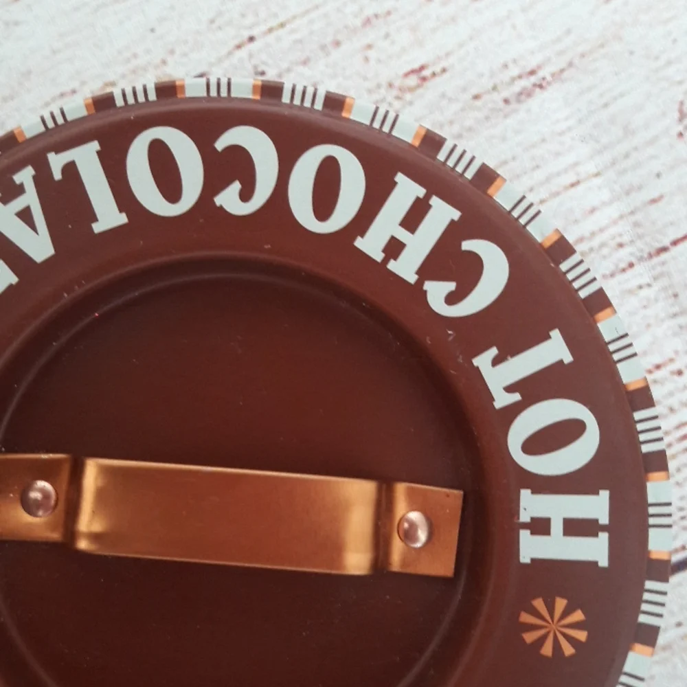 Williams-Sonoma Hot Chocolate tin